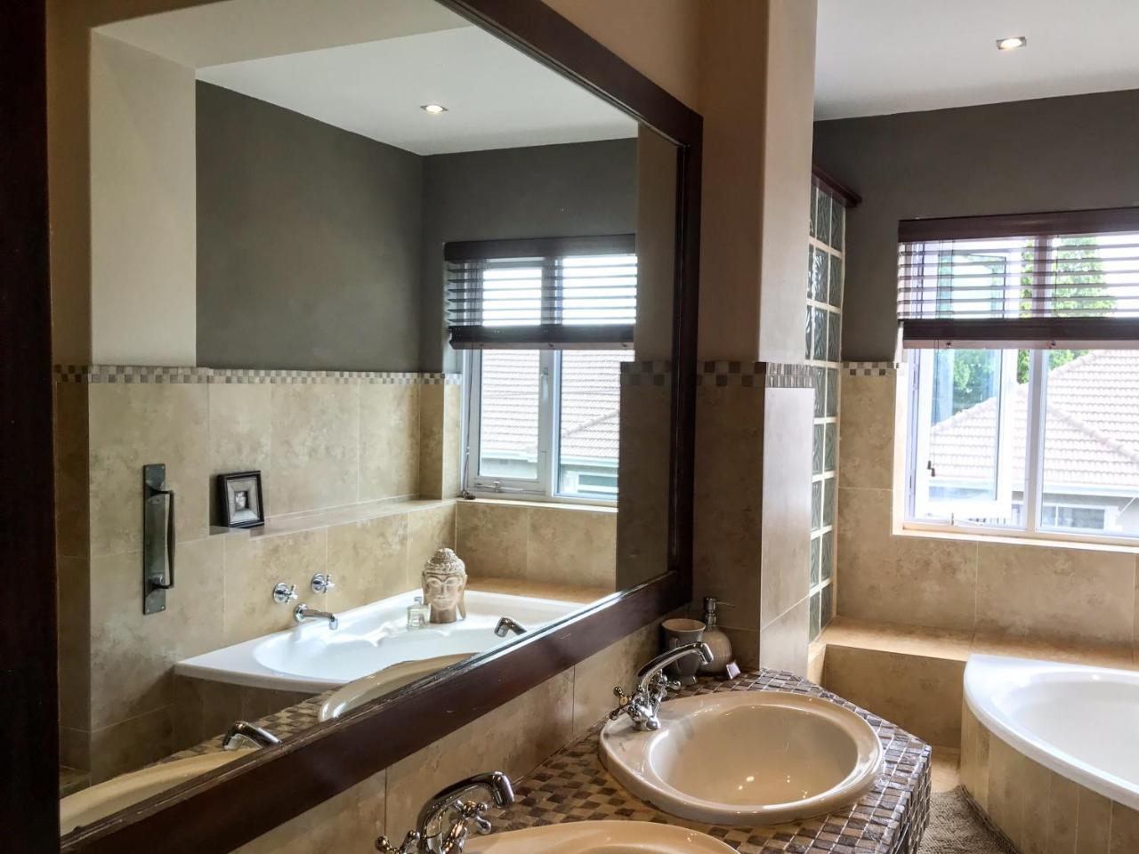 Avatara Bed & Breakfast Kaapstad Buitenkant foto